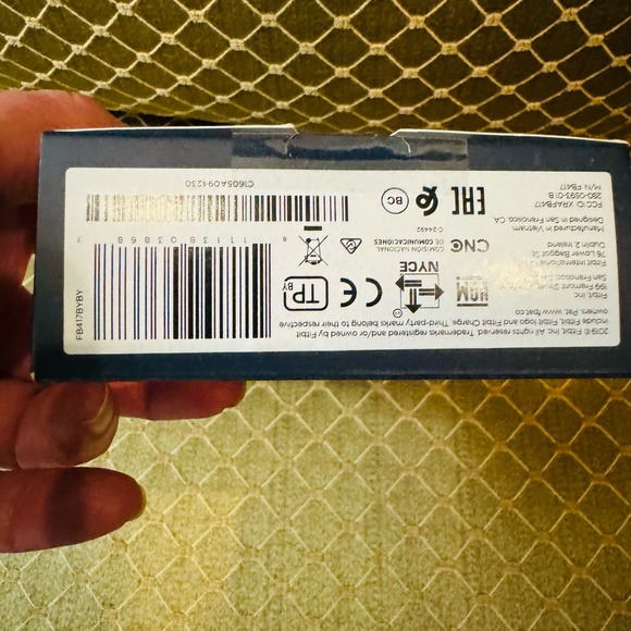 Fitbit Charge 4 Health & Fitness Tracker Rosewood GPS Swim FB417BYBY NEW Sealed - Picture 8 of 12